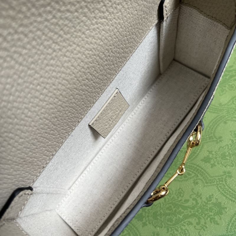 Gvc*1 horsebit bags